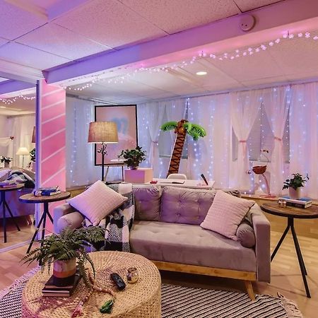 Barbie'S Dream Apt In The City Sacramento Extérieur photo