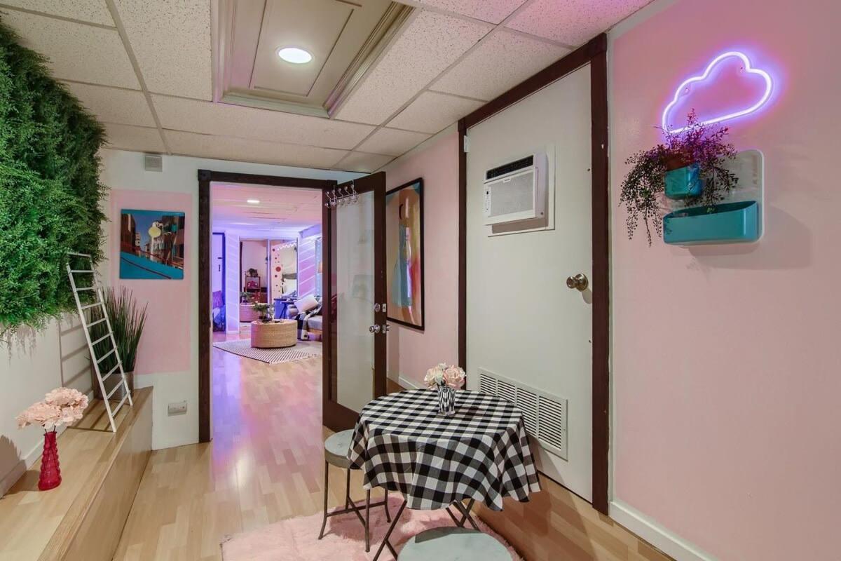 Barbie'S Dream Apt In The City Sacramento Extérieur photo